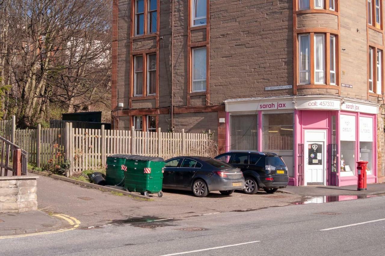 Tranquil Place In Dundee Near Docks Exterior foto
